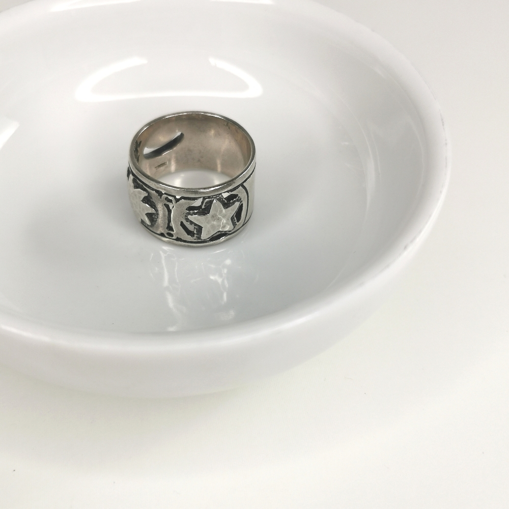 Hammered sterling silver thumb ring